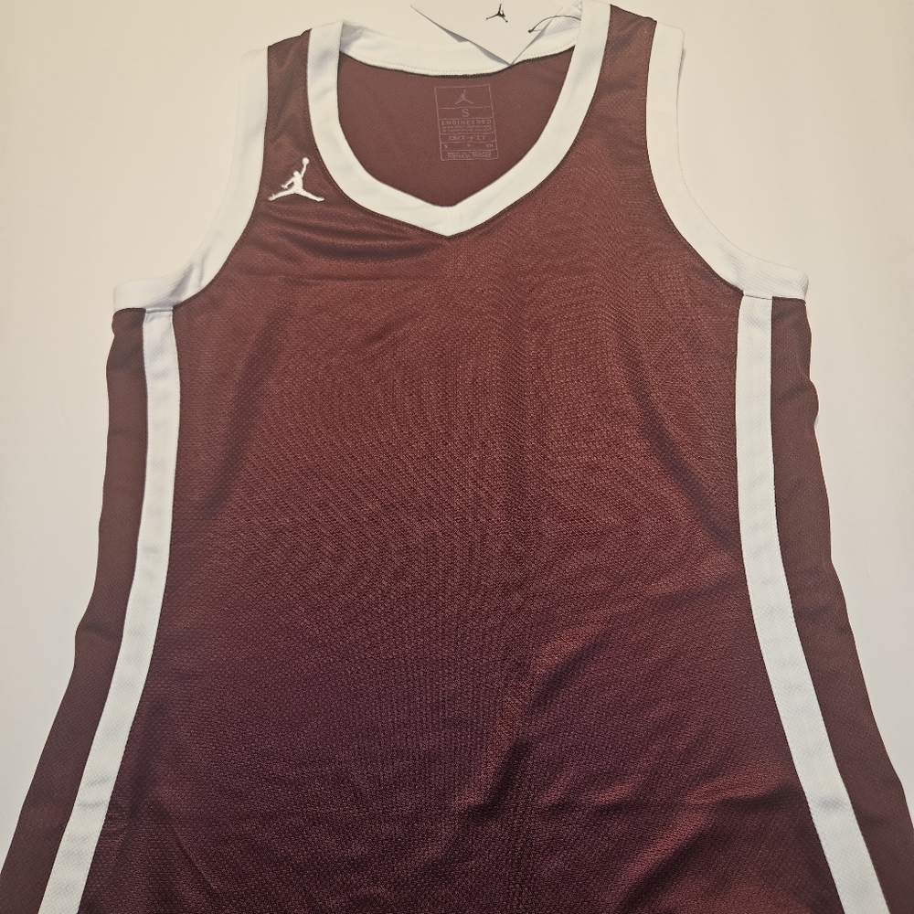 Jordan Jersey Tank Top Womens Burgundy/White New Small